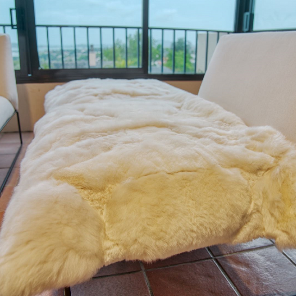 羊驼毯 尺寸 0.7 x 1.8 自然白色