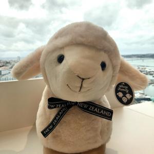 小羊玩偶-黑色丝带 29cm