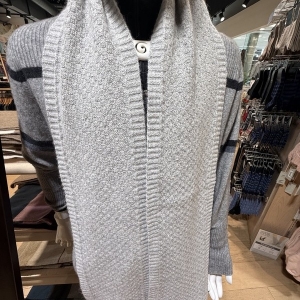 Kapeka 羊驼毛围巾（3色可选）